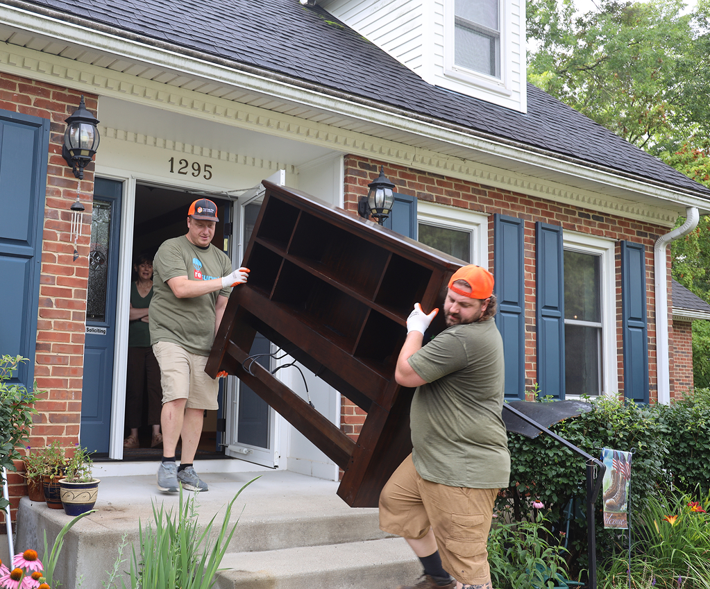 ReSupply donation pickup service