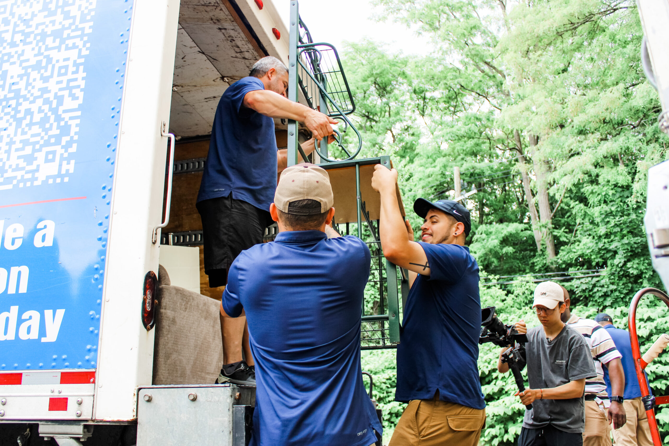 Veteran-owned donation pickup company