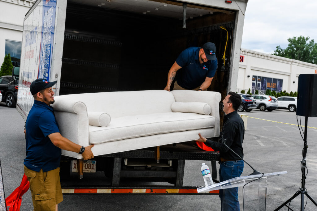 ReSupply couch pickup service